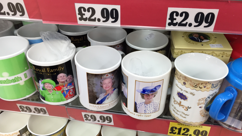 Illustration for article titled From Personalized Marmite to Ugly-Ass Flags: Here Are the Wildest Souvenirs I Found at the Royal Wedding